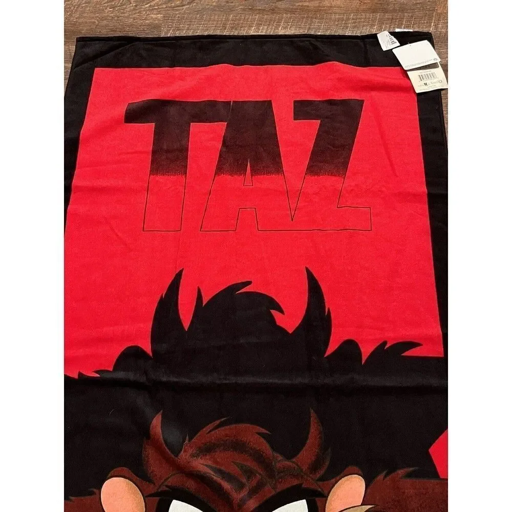 NWT Vintage 1999 Looney Tunes Beach Bath Towel Taz Tasmanian Devil Red Black